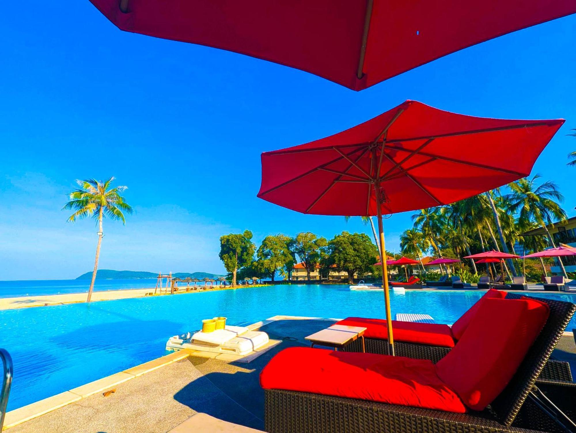 Holiday Villa Resort & Beachclub Langkawi Pantai Cenang  Exterior foto